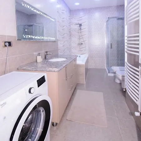 Isaran 3p Apartman Brassó