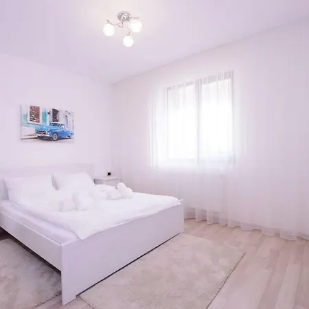 Апартаменты Isaran 3p *