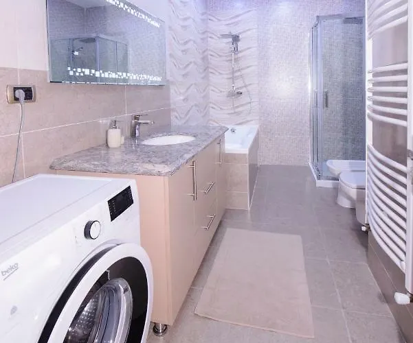 Isaran 3p Apartment Brasov